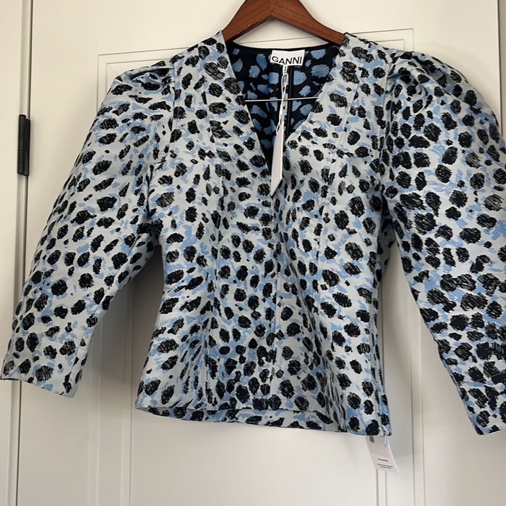NWT Ganni Crispy Jacquard V-Neck Puff 3/4 sleeve Blue Leopard Blouse Shirt Egret - Picture 8 of 9